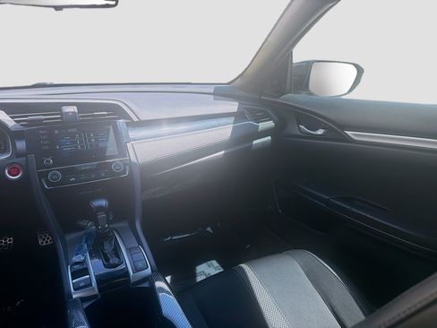 Used 2020 Honda Civic Sport image 21