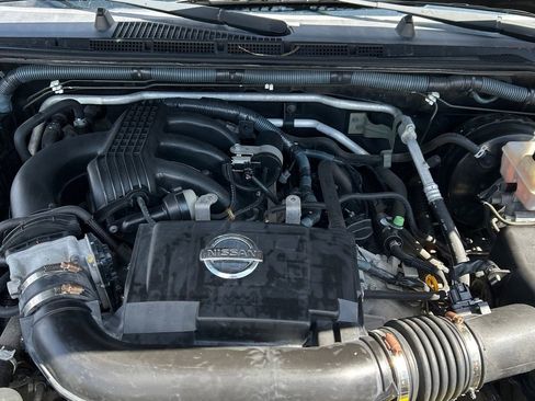 Used 2011 Nissan Xterra S AWD/4WD image 13