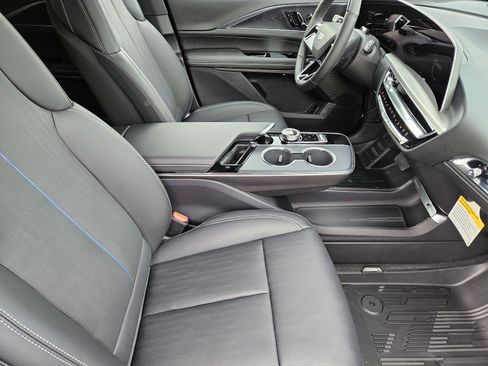New 2026 Cadillac Lyriq Sport w/ LPO, Floor Liner Package RWD image 10