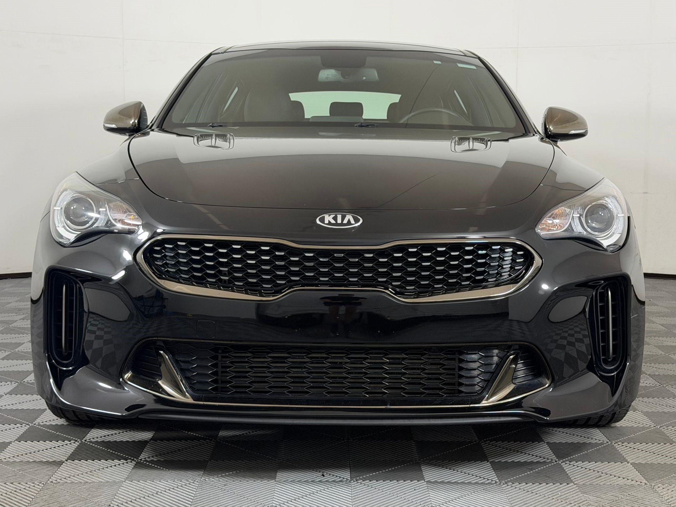 Used 2021 Kia Stinger GT-Line w/ Sun & Sound Package AWD/4WD image 6