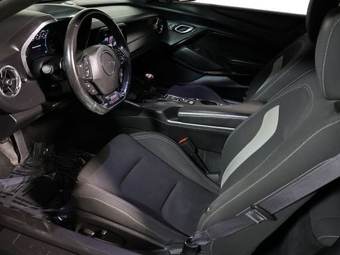 Used 2016 Chevrolet Camaro SS RWD image 12