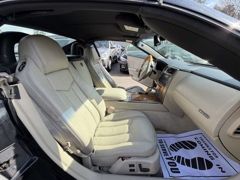 Used 2006 Cadillac XLR image 22