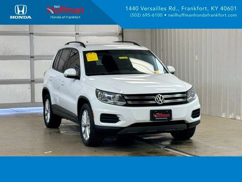 Used 2018 Volkswagen Tiguan Limited AWD/4WD image 1