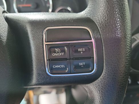 Used 2013 Jeep Wrangler Sport AWD/4WD image 28