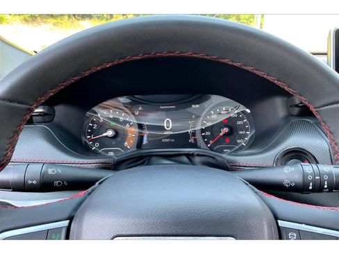 Used 2024 Jeep Compass Trailhawk AWD/4WD image 19