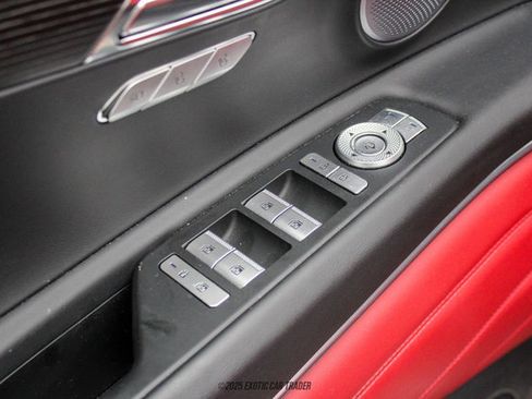 Used 2025 Genesis GV80 3.5T image 31