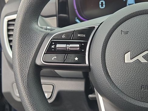 New 2025 Kia Seltos LX image 25
