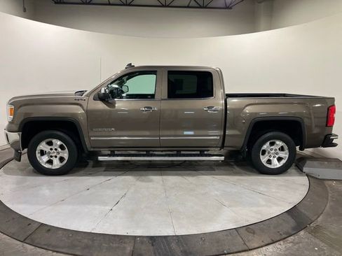 Used 2015 GMC Sierra 1500 SLT w/ SLT Preferred Package image 8