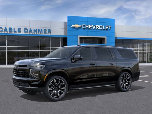 New 2026 Chevrolet Suburban RST w/ RST Capability Package image 16