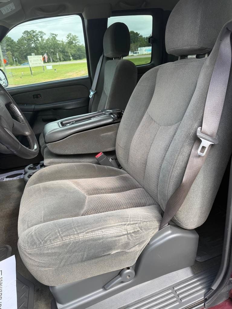 Used 2003 Chevrolet Silverado 1500 LS RWD image 9