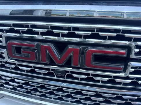 Certified 2019 GMC Sierra 1500 SLT w/ SLT Premium Package RWD image 28