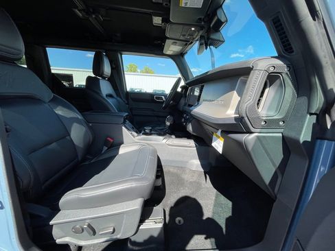 New 2025 Ford Bronco Outer Banks image 25