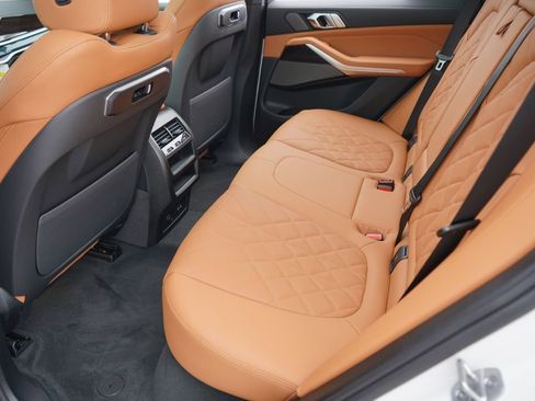 New 2026 BMW X5 sDrive40i w/ Premium Package image 19