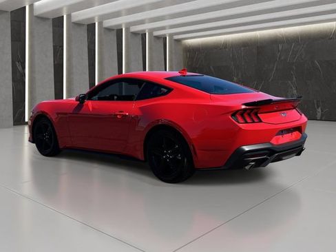 Used 2026 Ford Mustang Coupe RWD image 4