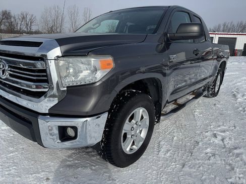Used 2016 Toyota Tundra SR5 image 9