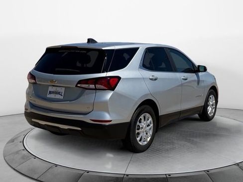 Used 2022 Chevrolet Equinox LT image 3