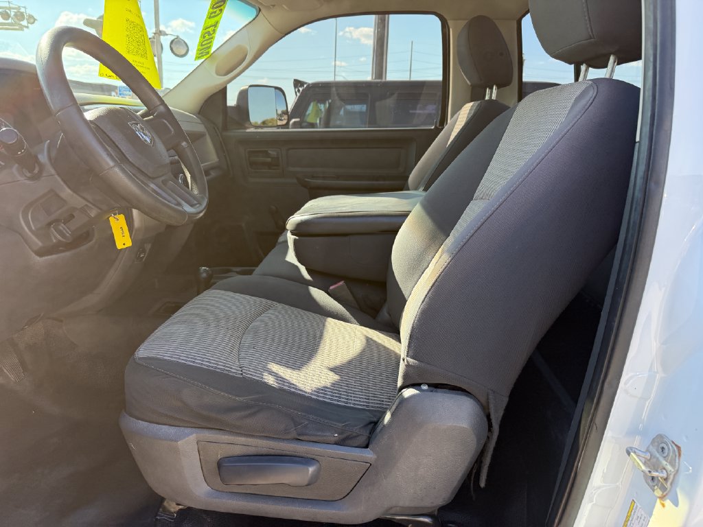 Used 2010 Dodge Ram 2500 Truck ST w/ ST Popular Equipment Group AWD/4WD image 24