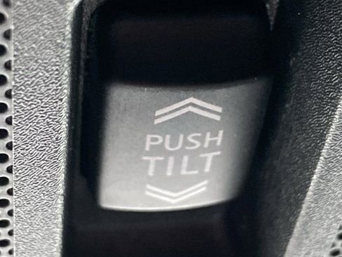 Used 2021 Nissan Maxima SR w/ Sport Mat Group FWD image 27