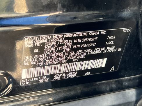 Certified 2024 Toyota RAV4 LE AWD/4WD image 33