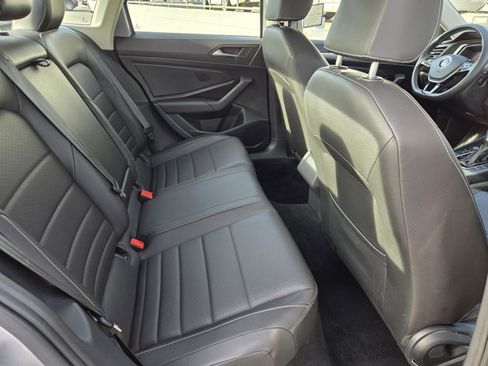 Used 2021 Volkswagen Jetta S image 27