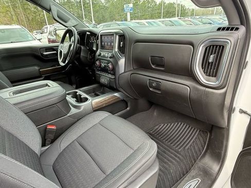 Used 2022 Chevrolet Silverado 1500 RST w/ Redline Edition AWD/4WD image 18