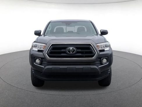 Used 2023 Toyota Tacoma SR5 RWD image 9