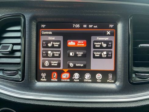 Used 2016 Dodge Challenger SXT Plus image 35