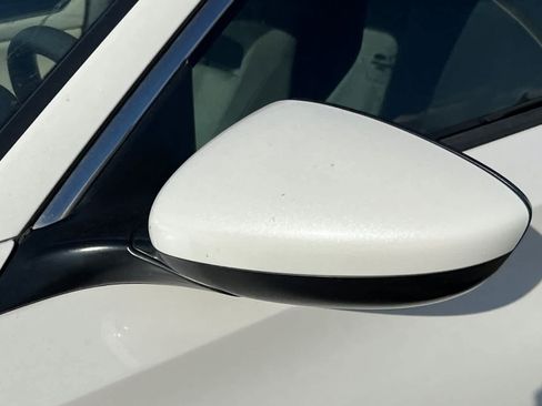 Used 2019 Honda Accord EX image 12