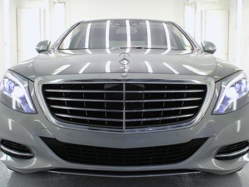 Used 2015 Mercedes-Benz S 550 Sedan image 27