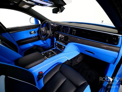 Certified 2025 Rolls-Royce Ghost Black Badge AWD/4WD image 35