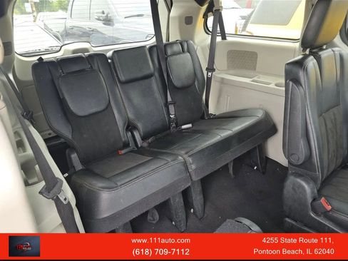 Used 2019 Dodge Grand Caravan SXT FWD image 21