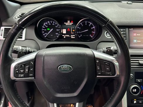 Used 2016 Land Rover Discovery Sport HSE AWD/4WD image 13