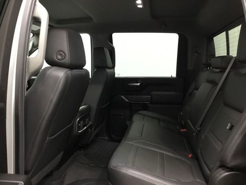 Used 2022 GMC Sierra 2500 Denali image 13