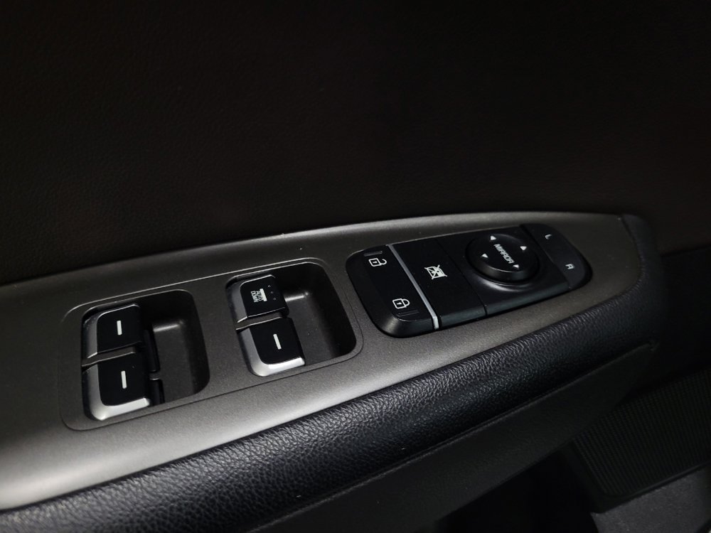 Used 2020 Kia Optima LX FWD image 27