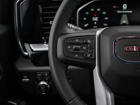 New 2026 GMC Sierra 1500 SLE AWD/4WD image 19