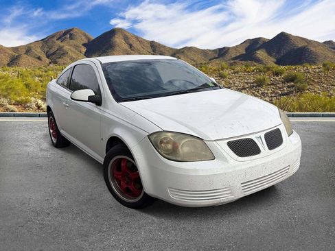 Used 2009 Pontiac G5 FWD image 5