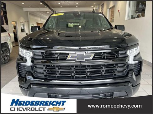 Used 2023 Chevrolet Silverado 1500 RST w/ Protection Package AWD/4WD image 37
