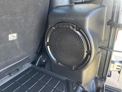Used 2013 Jeep Wrangler Rubicon w/ PWR Convenience Group AWD/4WD image 18
