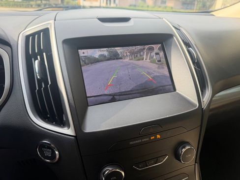 Used 2019 Ford Edge SEL w/ Equipment Group 201A FWD image 15