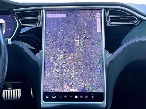 Used 2018 Tesla Model S 75D image 33