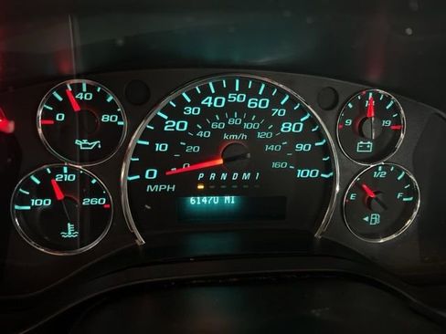 Used 2014 Chevrolet Express 2500 image 26