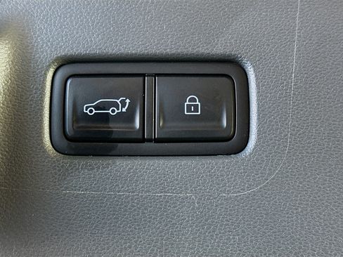 Used 2025 Hyundai Santa Fe SEL AWD/4WD image 30