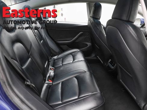 Used 2023 Tesla Model 3 Standard Range RWD image 19