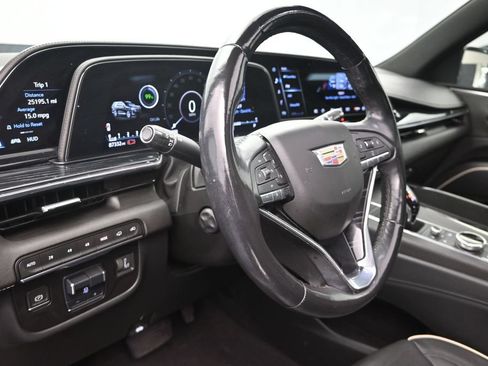 Used 2022 Cadillac Escalade Sport w/ Touring Package AWD/4WD image 12
