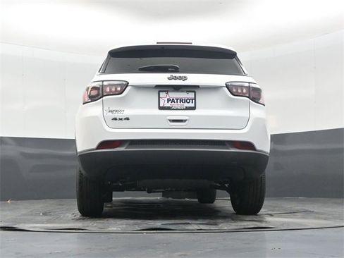 New 2026 Jeep Compass Latitude image 41