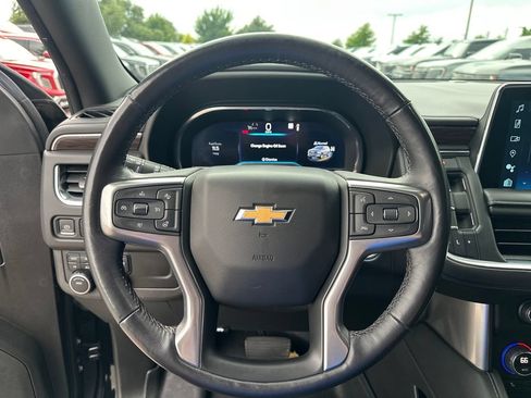 Used 2022 Chevrolet Tahoe LT w/ LT Signature Plus Package AWD/4WD image 22