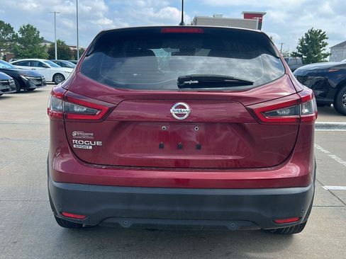 Used 2021 Nissan Rogue Sport S FWD image 4