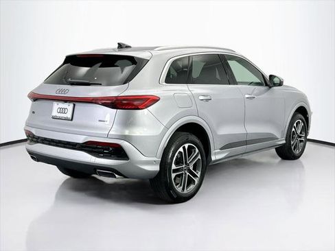 Used 2025 Audi Q5 Premium Plus w/ Premium Plus AWD/4WD image 6