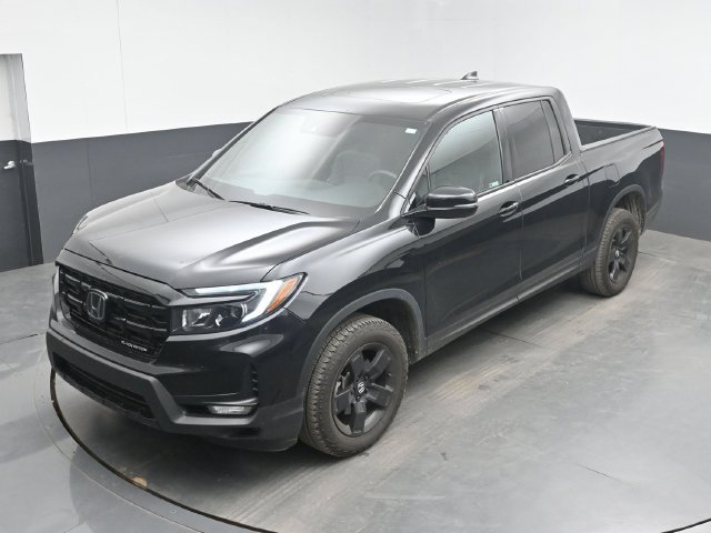 Used 2025 Honda Ridgeline Black Edition image 15