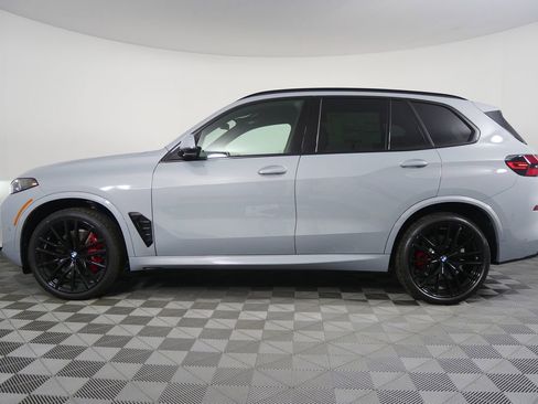 Used 2026 BMW X5 sDrive40i w/ M Sport Package RWD image 6